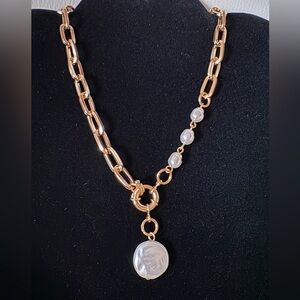 Elegant Gold Tone Chunky Chain and Faux Pearl Coin Drop Necklace 18”